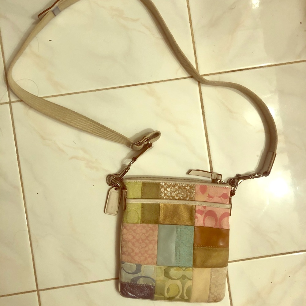 COACH messenger crossbody